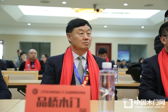 品橋木門劉春勝
