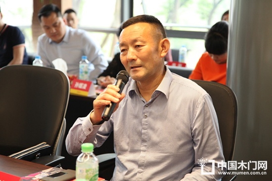千川木門董事長駱正任