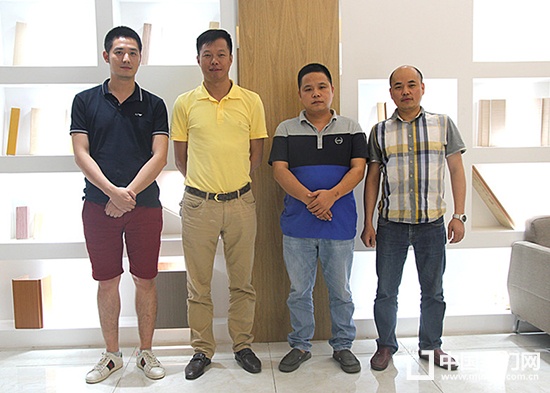 重慶創(chuàng)藝、昊誠、成都意木軒匯集木門小沙龍合影
