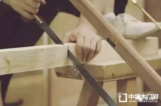 鋸 子