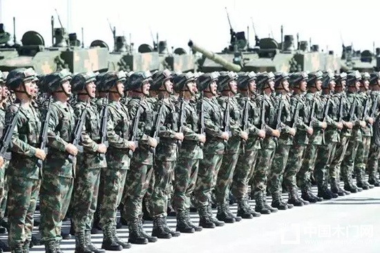 八一建軍