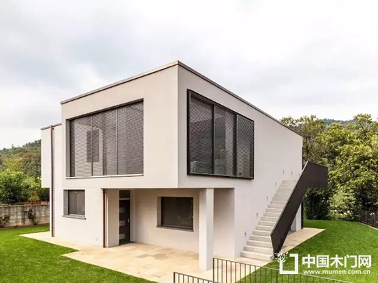 意大利灰色調(diào)