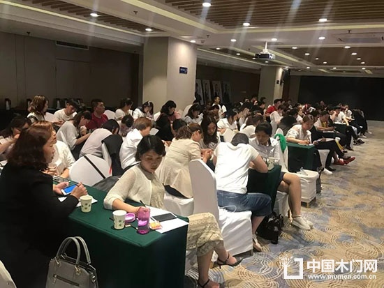 鑫迪木門