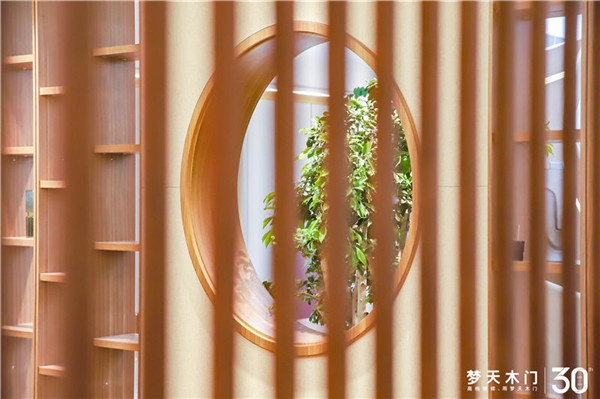 夢天木門