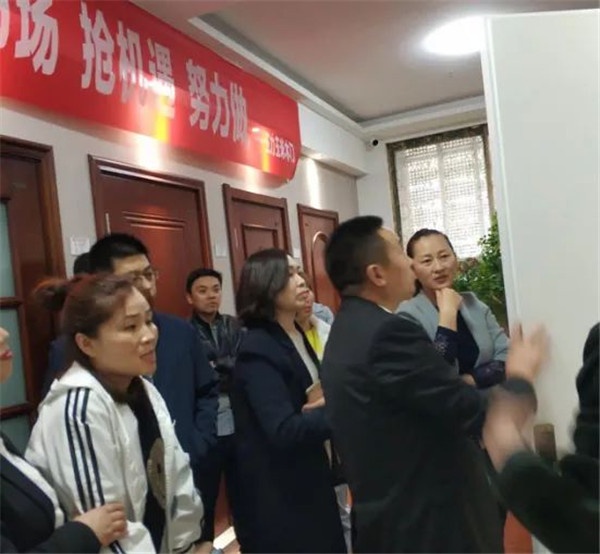 王力玉米木門