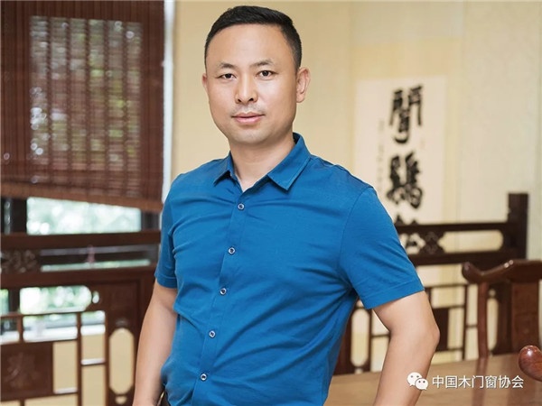 龍鼎基業