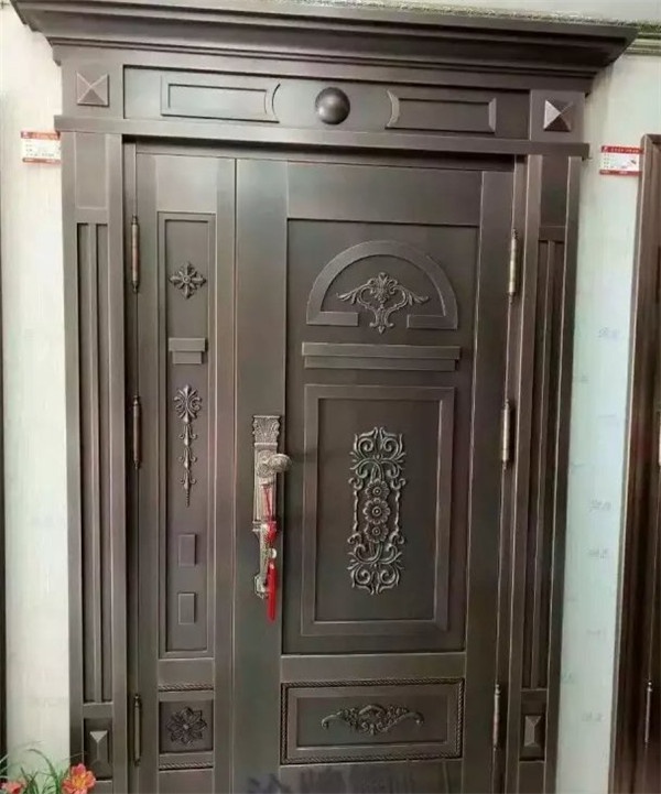 沁牌門業
