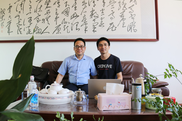 老友記|中國木門網王易參觀青島恒家祥木門工廠，探討交流木門企業發展路線