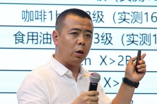 淄博佳德寶曼新材料科技有限公司總經理鞏小虎