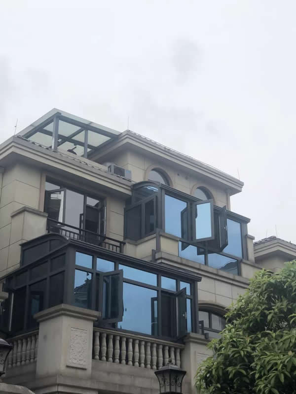自從家里封了陽臺(tái)之后.......