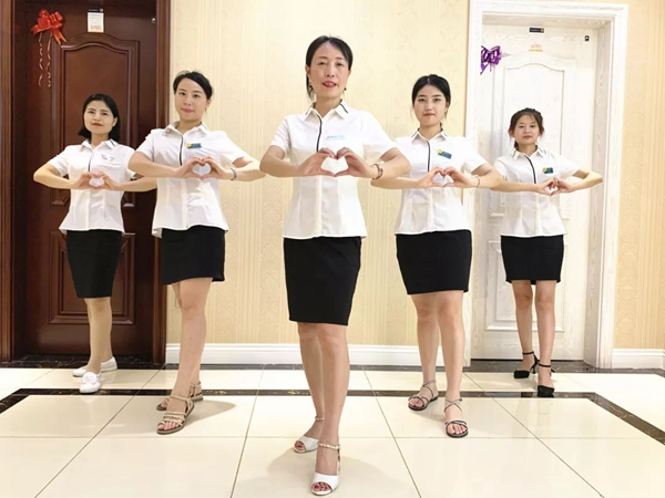 雙羽木門廣元店：與時俱進 銳意創(chuàng)新