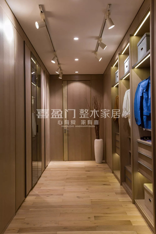 喜盈門木門：輕奢新中式，意想不到的美！