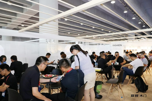 雙羽木門燃動羊城，招商戰績創新高！