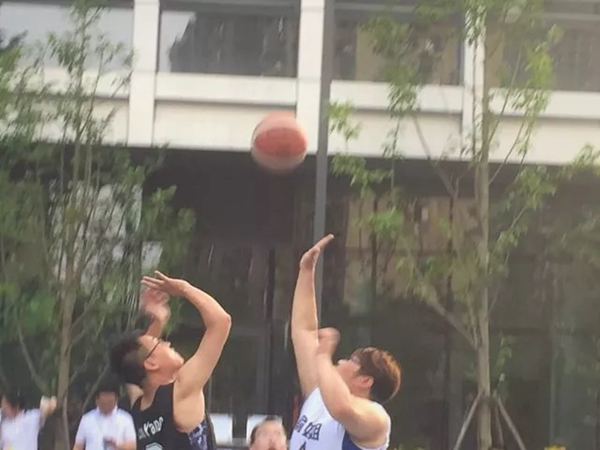 以籃球之名，盡顯喬金斯風采