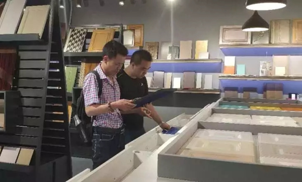 華潤(rùn)涂料：家居潮流總在變？在這里新品開(kāi)發(fā)無(wú)壓力