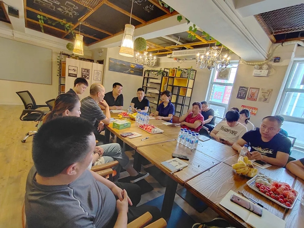 “攜手奮進 同心共贏”霍爾茨河北核心經(jīng)銷商大會成功召開