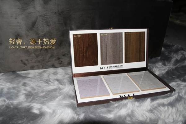 這個夏天，潤成創展帶你玩轉UV板色彩！