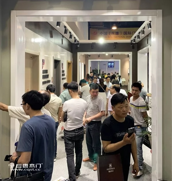 三唐木門門業(yè)博覽會(huì)完美落幕，2019與您攜手前行