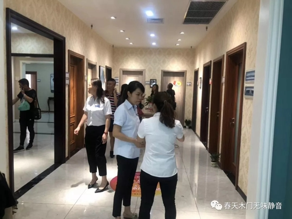 春天木門西安居然之家太奧店隆重開業(yè)！