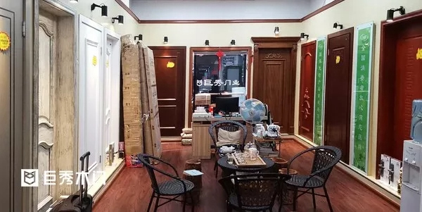 巨秀木門：兩大專賣店重裝升級，引領(lǐng)購物新體驗