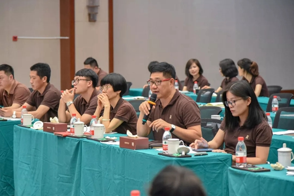 圖森整體木作中堅(jiān)俱樂(lè)部嵊州會(huì)議成功召開(kāi)