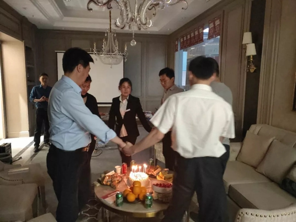 尚佰木門·整木定制4月單店活動項目圓滿落幕，5月再續輝煌！