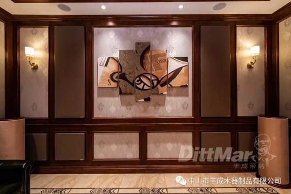 豐成帝納：實木護墻板幫你拯救乏味的大白墻！