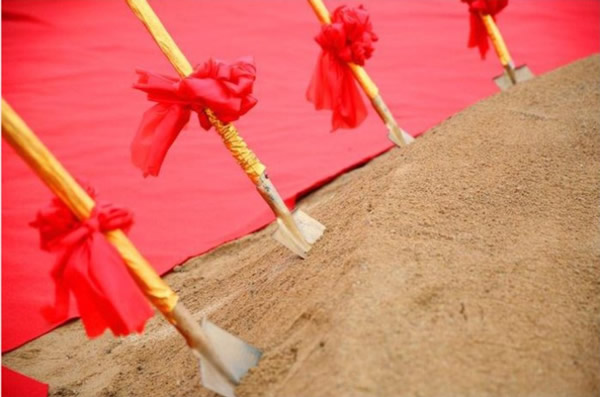 凌霄揮巨手，立地起高樓 ——順心木業二期工廠建設開工大吉