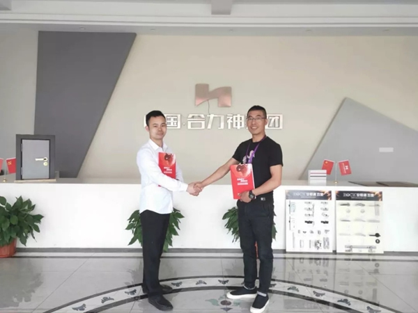 合力門業：志同道合，共同進步，共創輝煌！