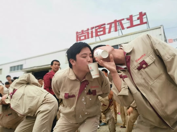 尚佰木門·整木定制2019年度生產中心第五屆趣味運動會圓滿落幕