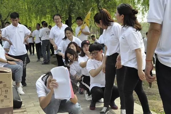美固門窗2019春游團建活動圓滿結束，不負芳華不負卿！