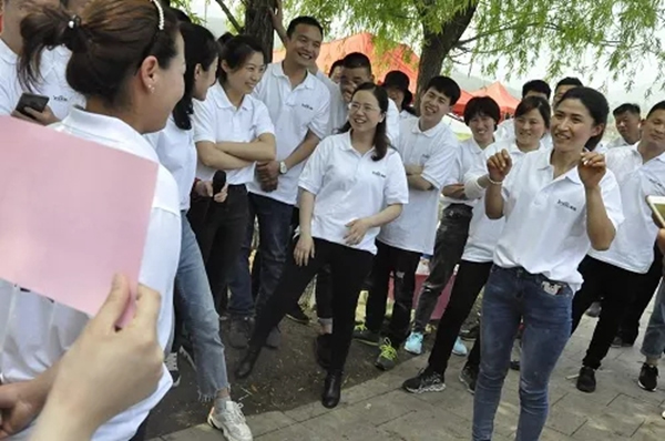 美固門窗2019春游團建活動圓滿結束，不負芳華不負卿！