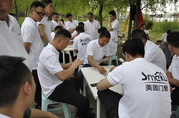 美固門窗2019春游團建活動圓滿結束，不負芳華不負卿！