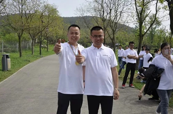 美固門窗2019春游團建活動圓滿結束，不負芳華不負卿！