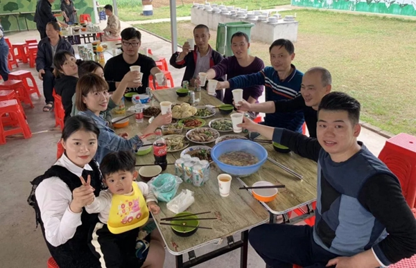 尚佰木門 · 整木定制大家庭共同迎來“全員團(tuán)建日”！