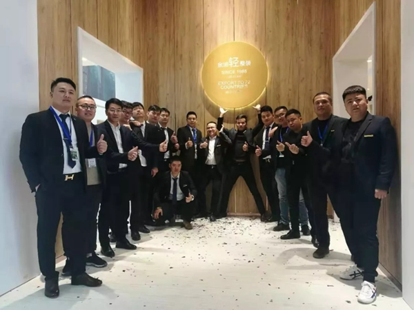 金迪木門第18屆中國國際門業(yè)展為實(shí)力代言，品牌力量引領(lǐng)夢想！