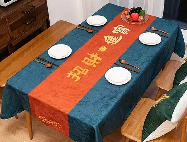 大自然木門教你這樣布置你家的門，年味增添不少！