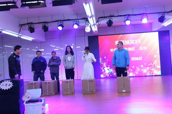 潤成創展木門：幸福是奮斗出來的！