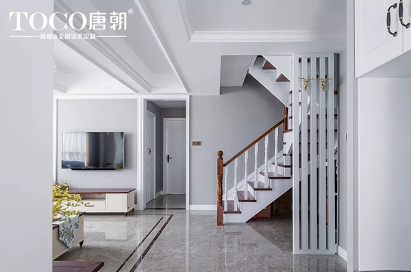 唐朝臻品整裝：一抹淡藍色，呈現一種簡歐風與安靜