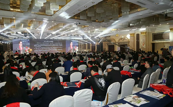 榜樣的力量 | 冠牛木門榮獲廣東省門業(yè)協(xié)會(huì)“示范單位”殊榮