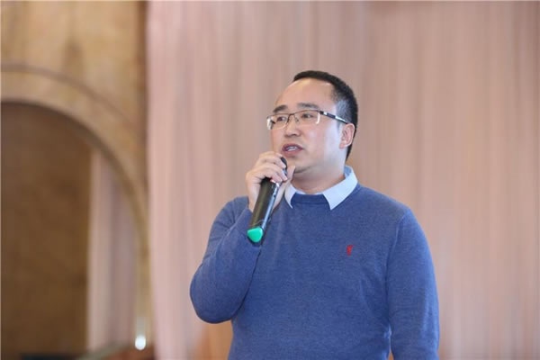 重慶木門舉行會員大會、年會、團拜會