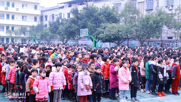 逸品木門愛心捐助復隆實驗學校
