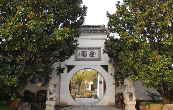 名雅居木門：T型門和平口門有何不同? 