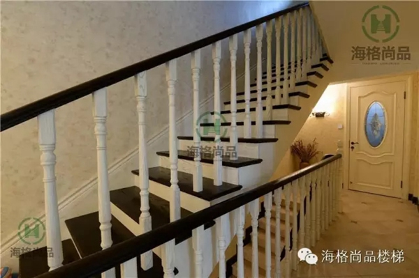 海格尚品整木定制：樓梯踢腳線計算規(guī)則