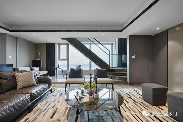 世紀皇室木門：將護墻板做成平板，原來效果竟這么美
