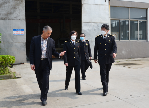 金豐定制家居│吳江海關關長馬紅蘭一行蒞臨金豐調研指導