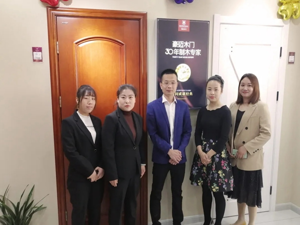 從銷售到創業，趙穎江開啟事業的豪邁之路