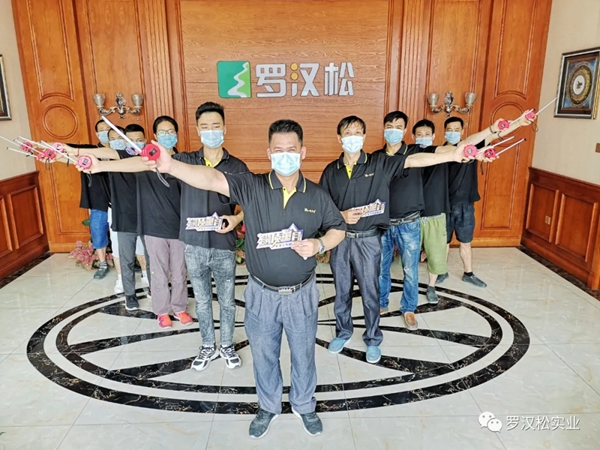 羅漢松門業：匠心締造品牌 實力贏得市場