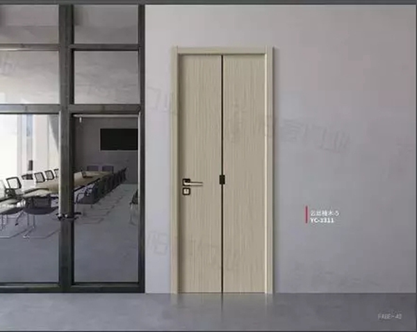 陽春木門： 母親節(jié) 送她一個溫暖的承諾