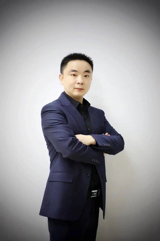 入職門檻低卻月入過萬的工作，他入行兩年就從月薪3000漲到月薪3W！